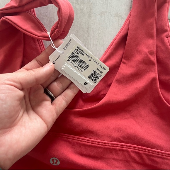 NWT Lululemon Align V-Neck Bra, Desert Red, Size 10 - Picture 5 of 7